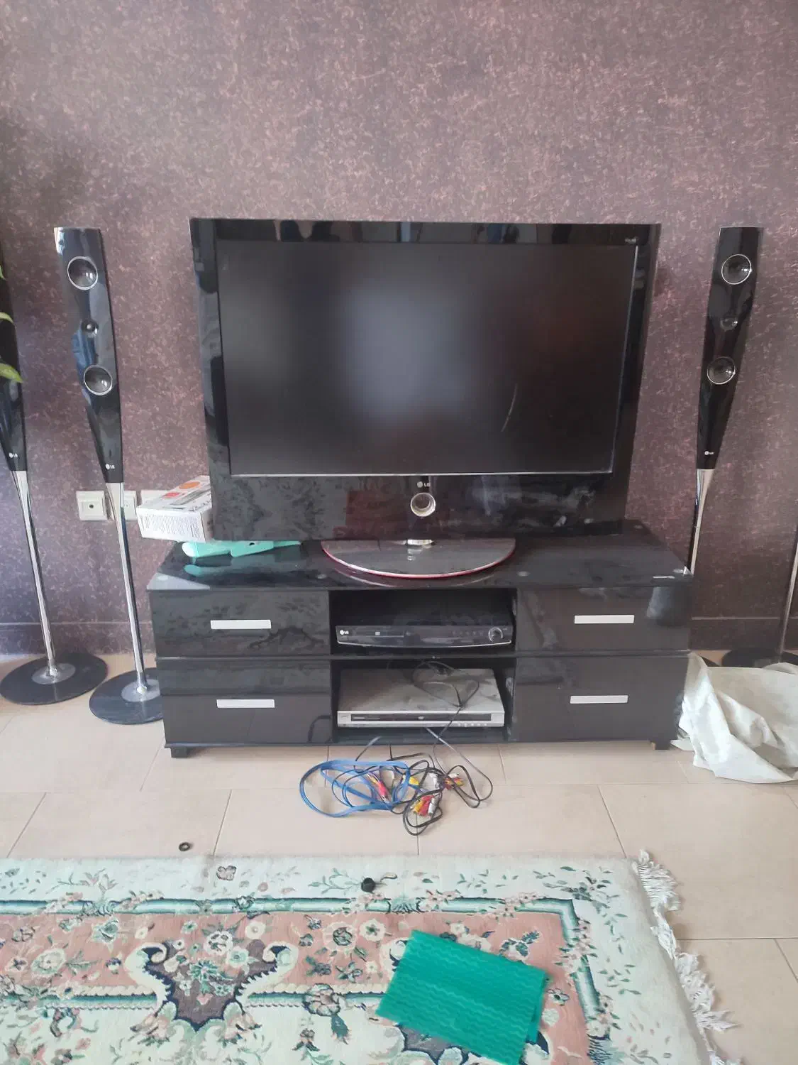 میز زیر تلویزیون ترک|میز تلویزیون|محمدشهر, محمدشهر|دیوار