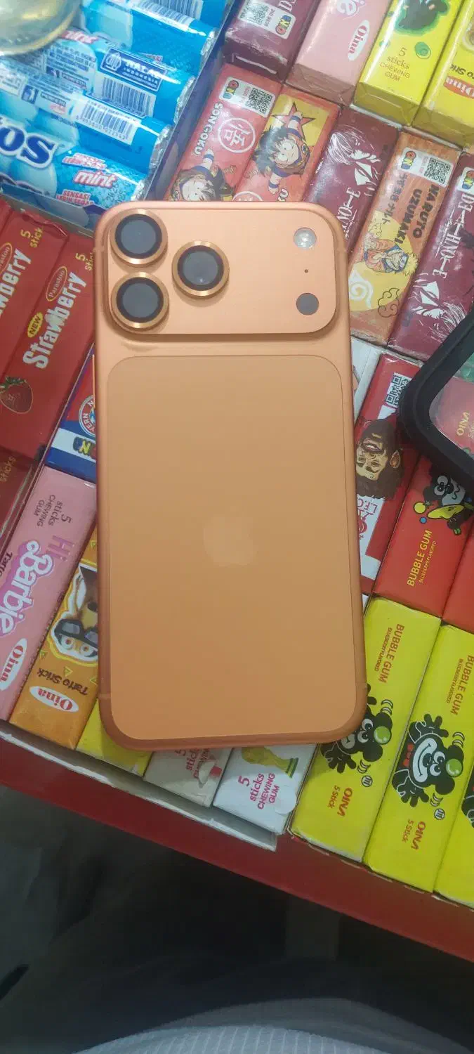 گوشی آیفون ۱۷|موبایل|شیراز, آبیاری|دیوار