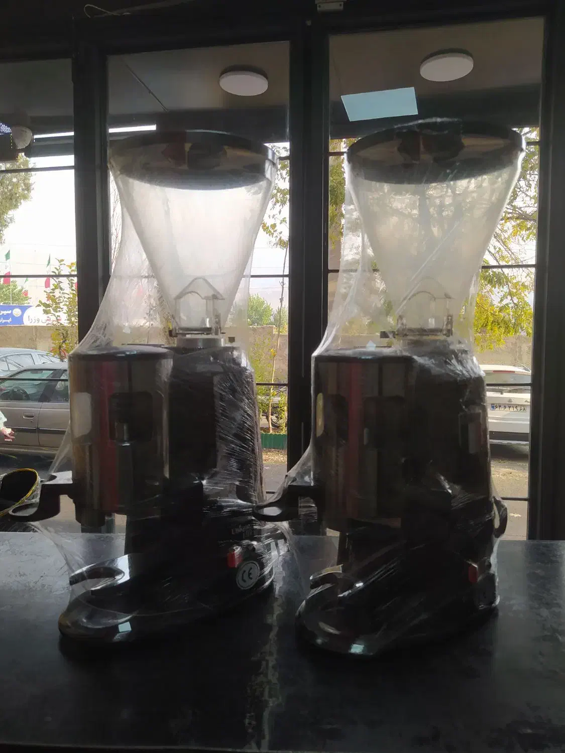 آسیاب قهوه یونیک لایف دوزردار|کافی‌شاپ و رستوران|کرج, اسلام‌آباد|دیوار