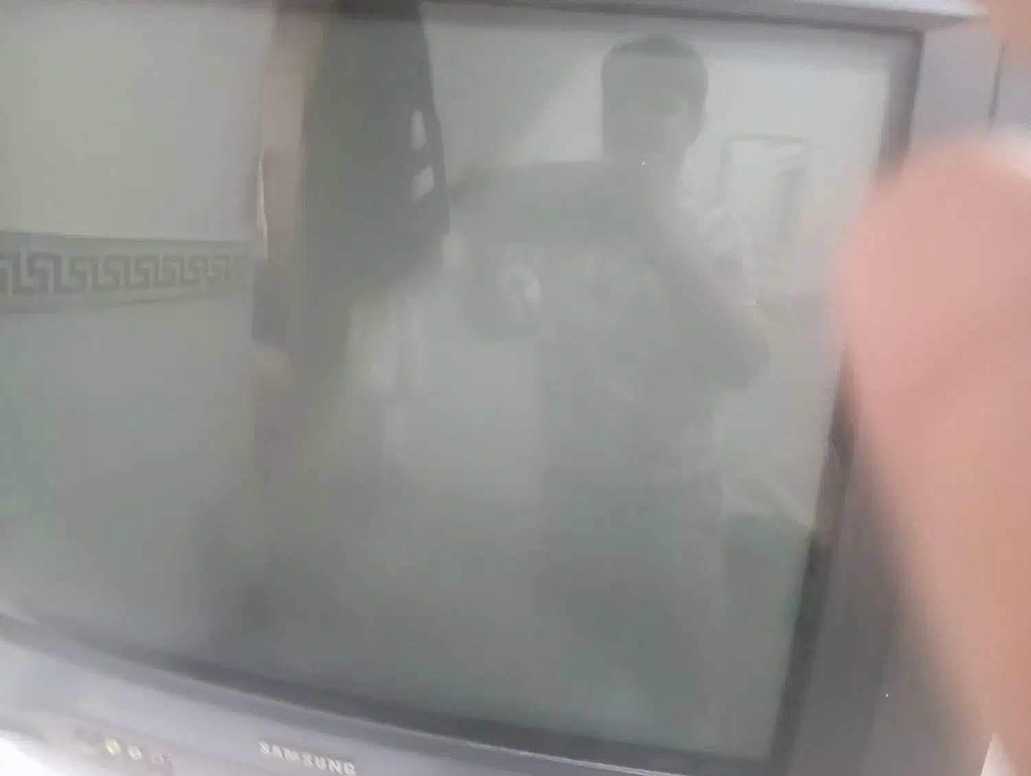 تلوزیون 21قدیمی|تلویزیون و پروژکتور|کرج, پیشاهنگی|دیوار