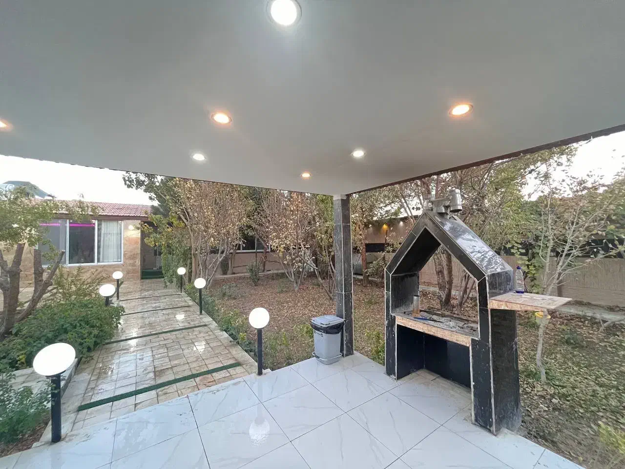 اجاره باغ استخردار در نزدیکی اصفهان|اجارهٔ کوتاه‌مدت ویلا و باغ|اصفهان, باغ نگاره|دیوار