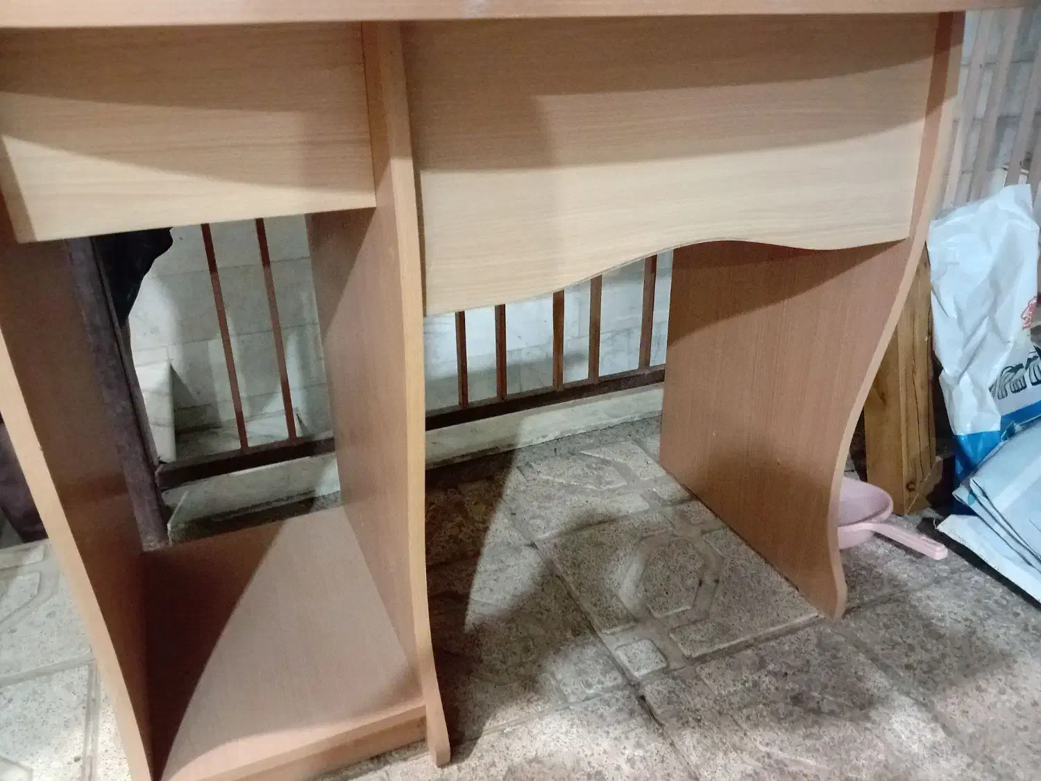 میز کامپیوتر|میز تحریر و کامپیوتر|زرقان, |دیوار