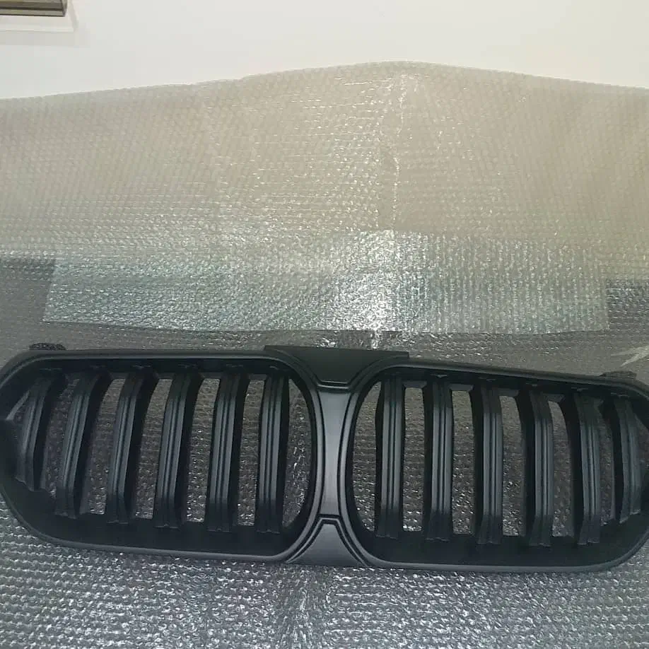 جلو پنجره لیفان ۸۲۰ نو|قطعات یدکی و لوازم جانبی|کرمانشاه, |دیوار