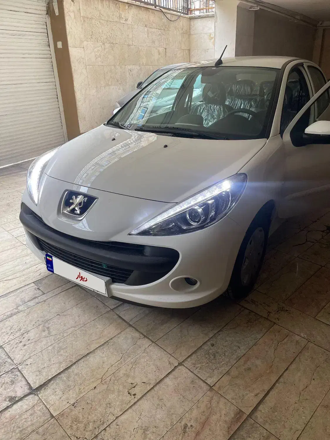 207 tu5p سقف فلز|خودرو سواری و وانت|تهران, شهرک کوهسار|دیوار