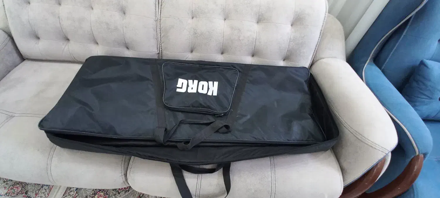 pa50|پیانو، کیبورد، آکاردئون|گلبهار, شهر جدید گلبهار|دیوار