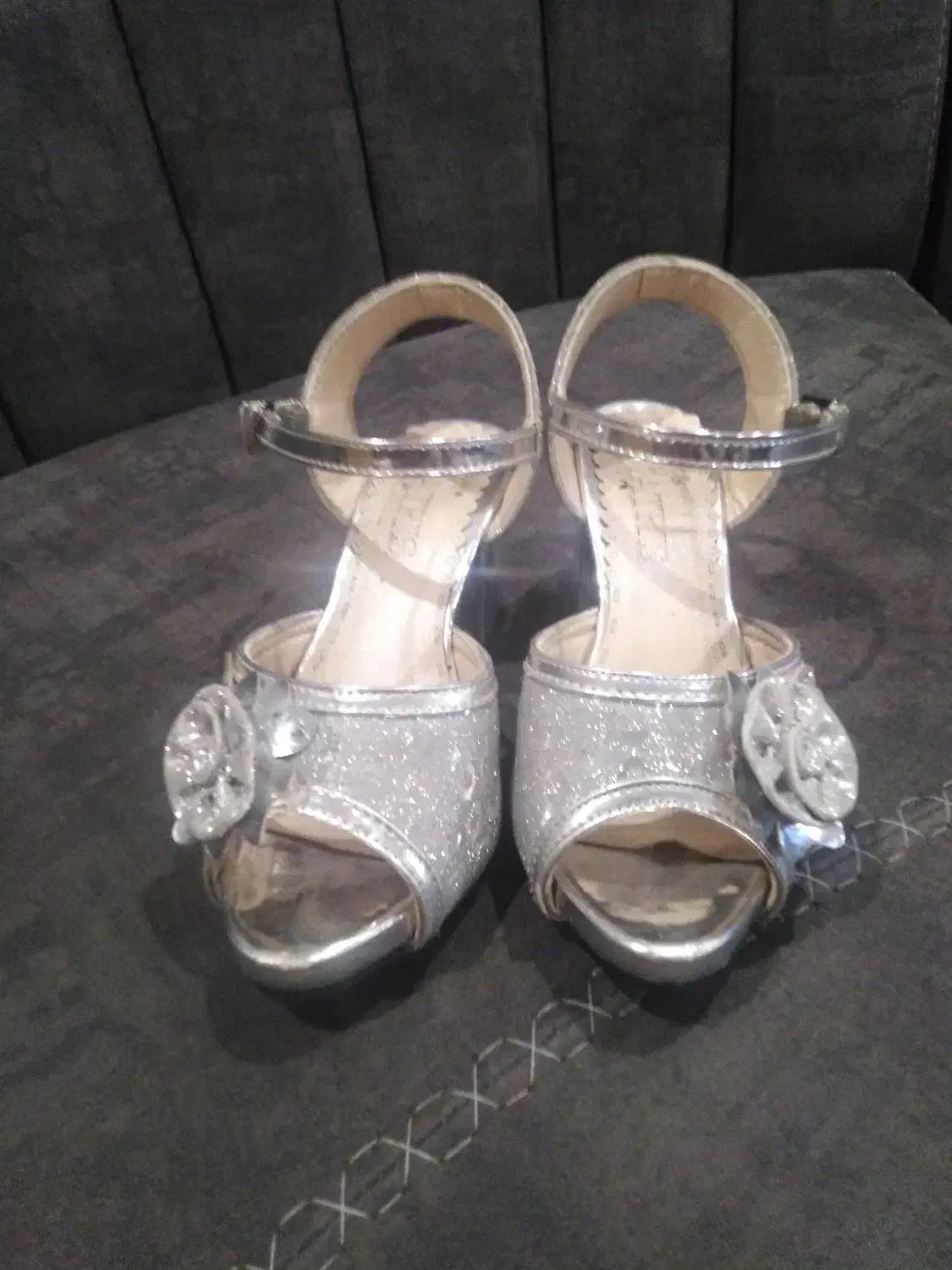 کفش بچه گانه|کفش و لباس بچه|پاکدشت, پارچین|دیوار