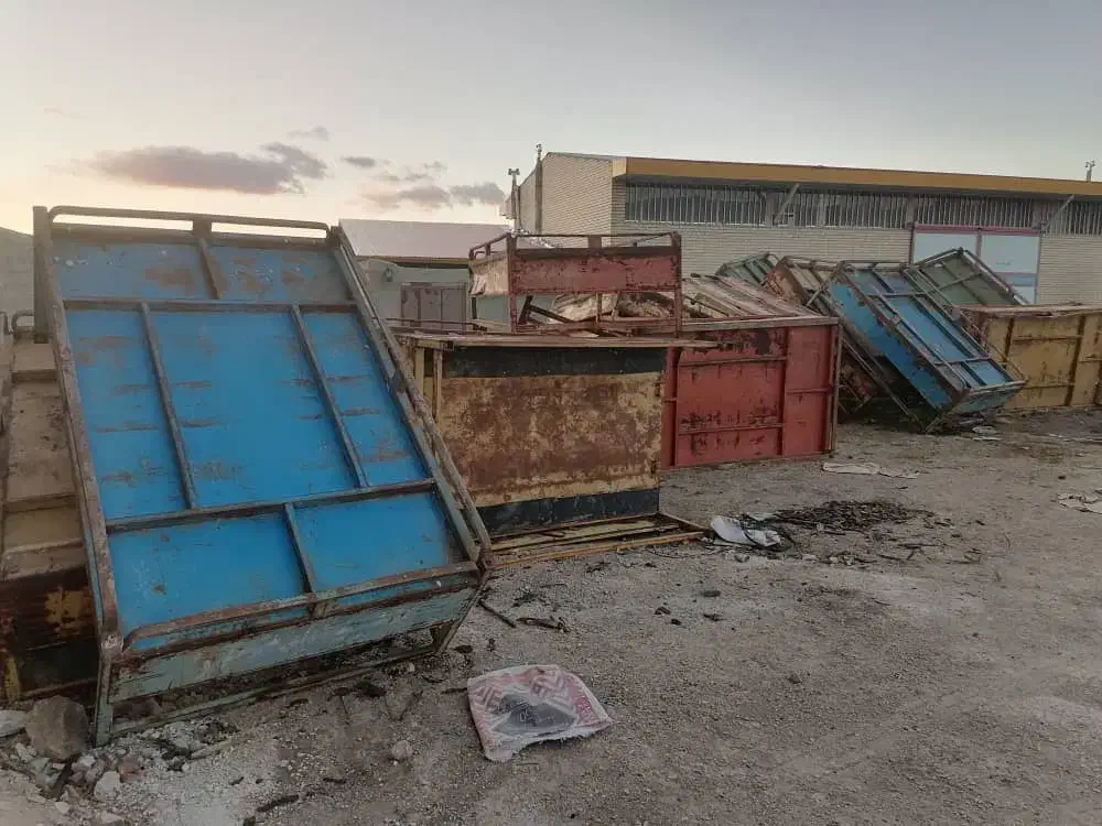 پالت فلزی کیلویی|ماشین‌آلات صنعتی|کلیبر, |دیوار