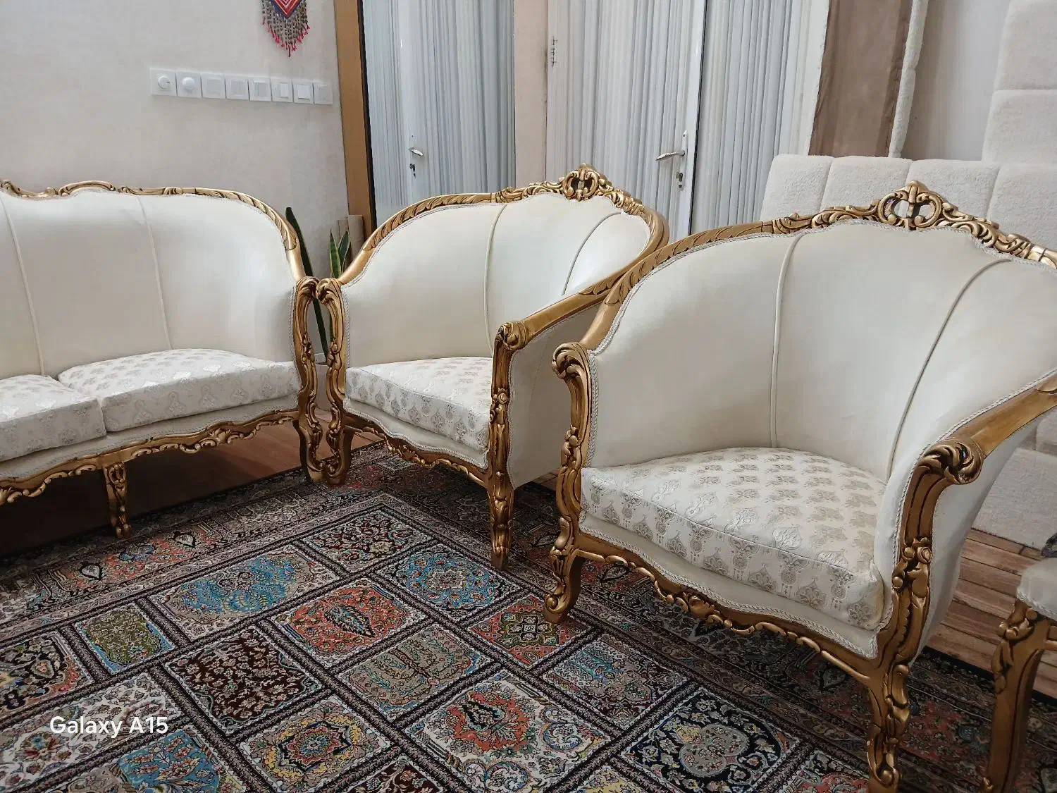 مبل سلطنتی ۹نفره فرانسوی وراحتی ۷نفره|مبلمان خانگی و میز عسلی|کاشمر, |دیوار