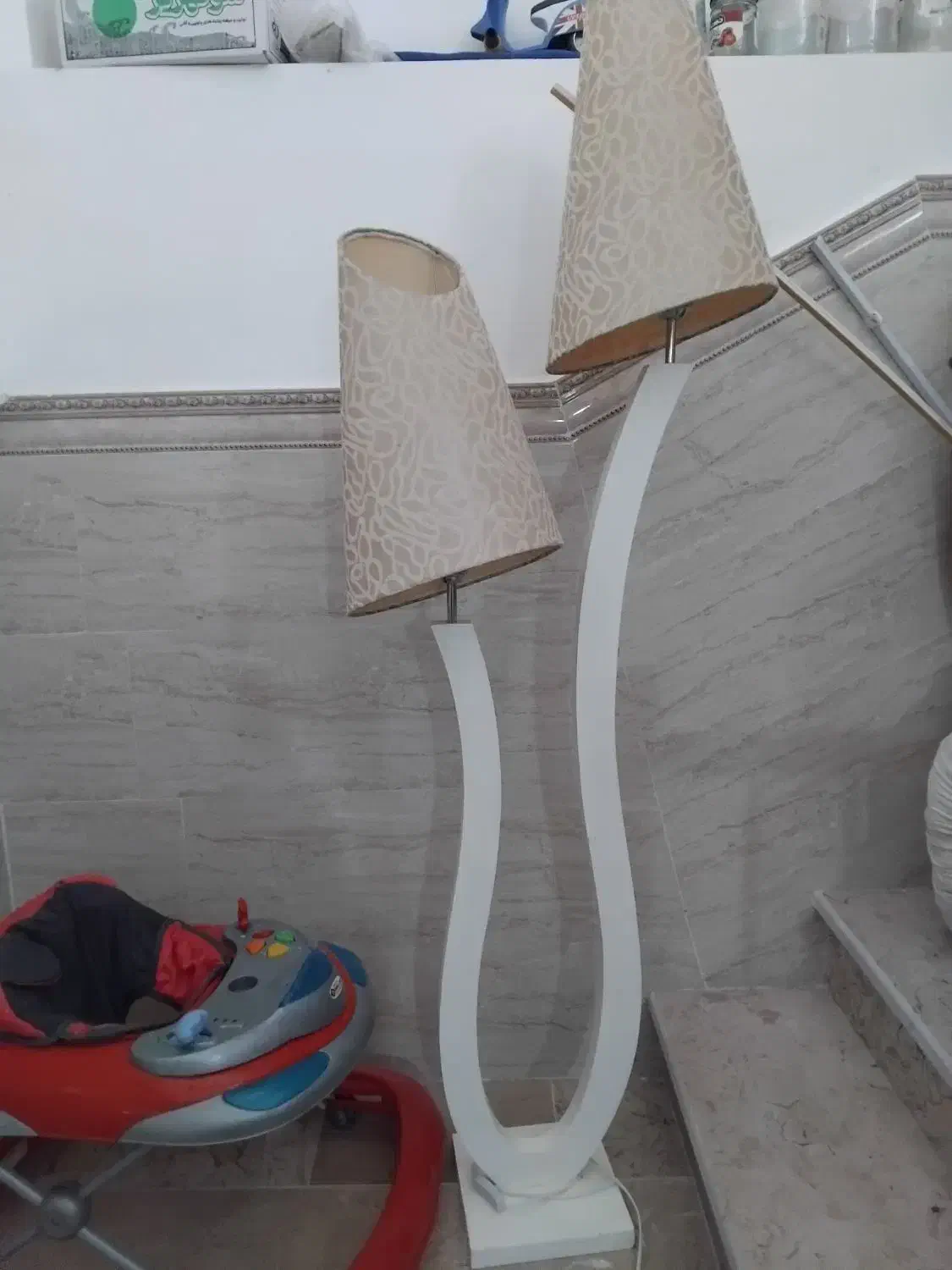 آباژور ایستاده|چراغ خواب و آباژور|ابهر, |دیوار