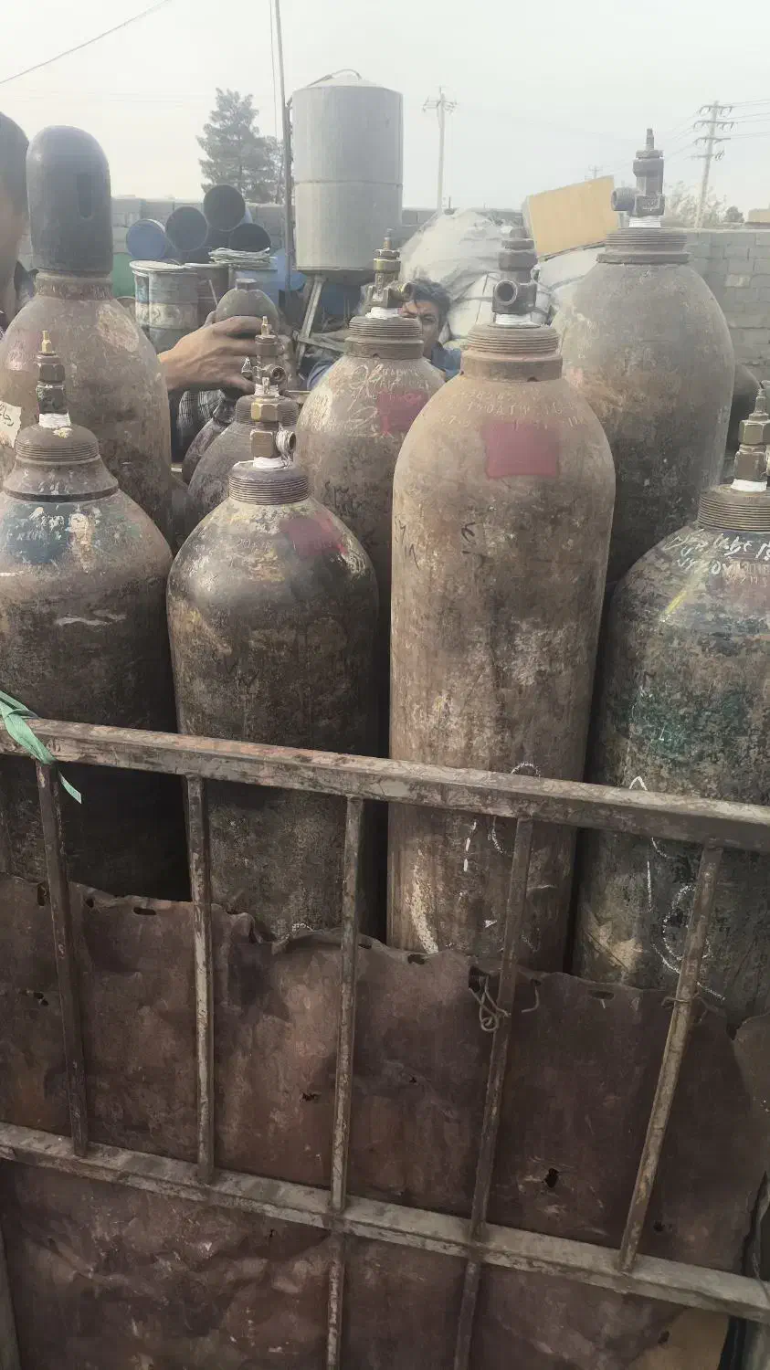 کپسول اکسیژن هوا|ماشین‌آلات صنعتی|مشهد, چاهشک|دیوار