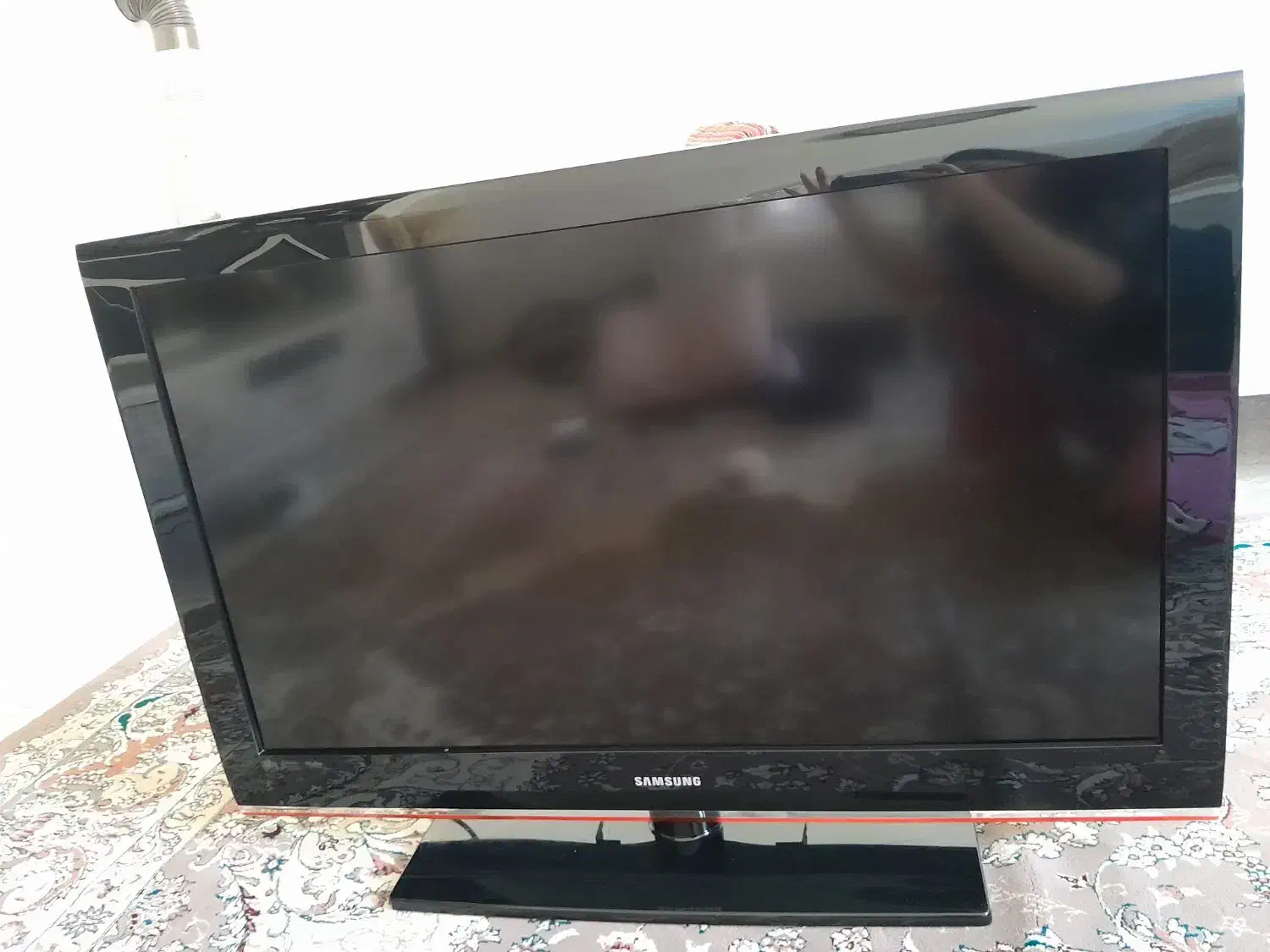 تلویزیون 40 اینچ|تلویزیون و پروژکتور|نهاوند, |دیوار