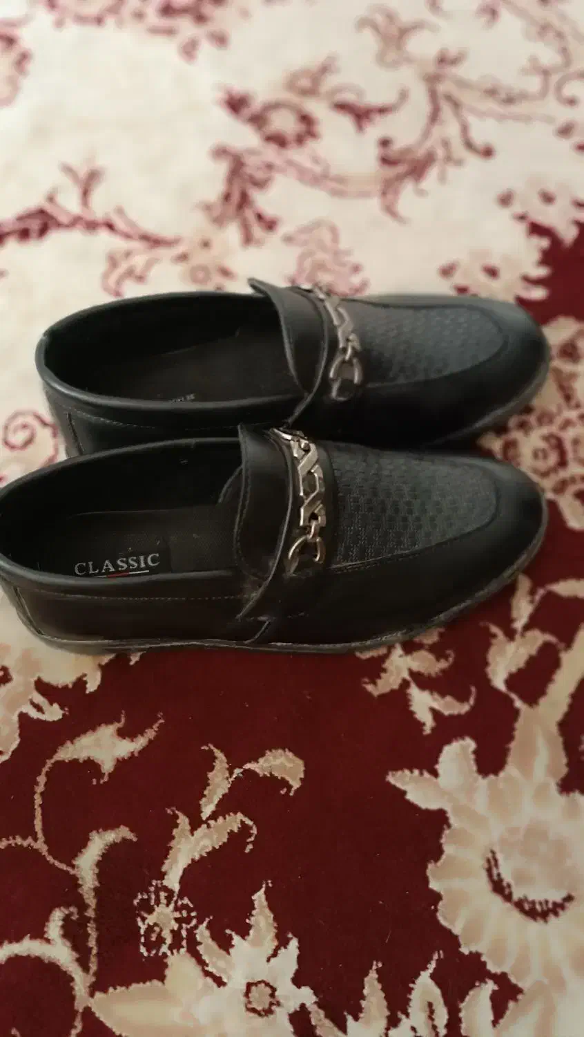 کفش|کیف، کفش، کمربند|بیرجند, |دیوار