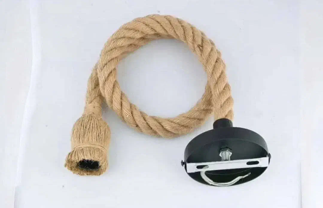 سرپیچ کنفی|لوستر و چراغ آویز|قم, هنرستان|دیوار