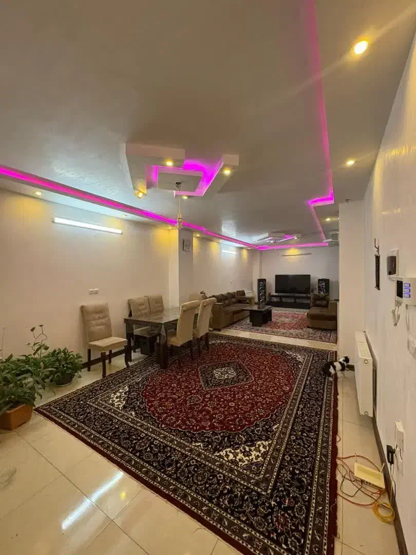 همکف،حیاطمشاع،شهرک سیمرغ|فروش آپارتمان|برخوار, |دیوار