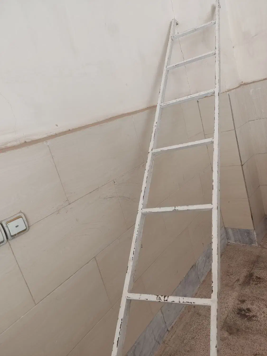 نردبان آهنی ۳ متری|ابزارآلات|اندیشه, اندیشه فاز ۱|دیوار