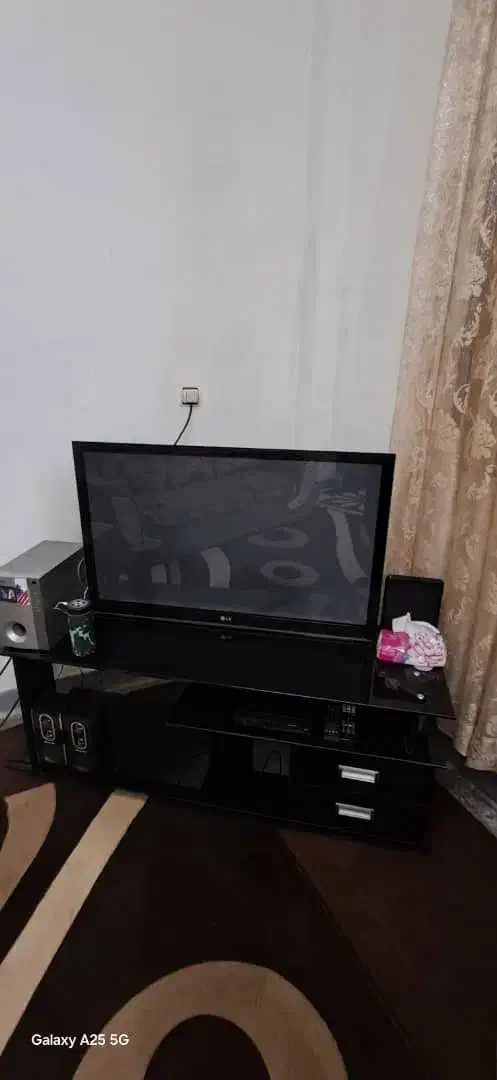 مبل و میز تلویزیون|مبلمان خانگی و میز عسلی|املش, |دیوار