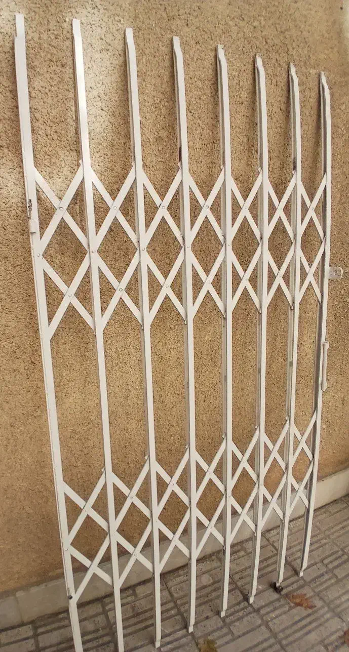 درب آکاردئونی|مصالح و تجهیزات ساختمان|تهران, سردارجنگل|دیوار