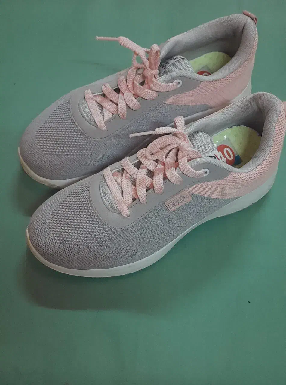 کفش چرم گاوی  طبیعی در حد نو|کیف، کفش، کمربند|لاهیجان, انقلاب|دیوار