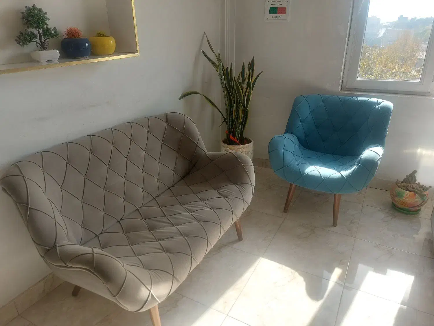 مبلمان راحتی  ۷ نفره کاملا سالم بدون پارگی|مبلمان خانگی و میز عسلی|رودهن, |دیوار