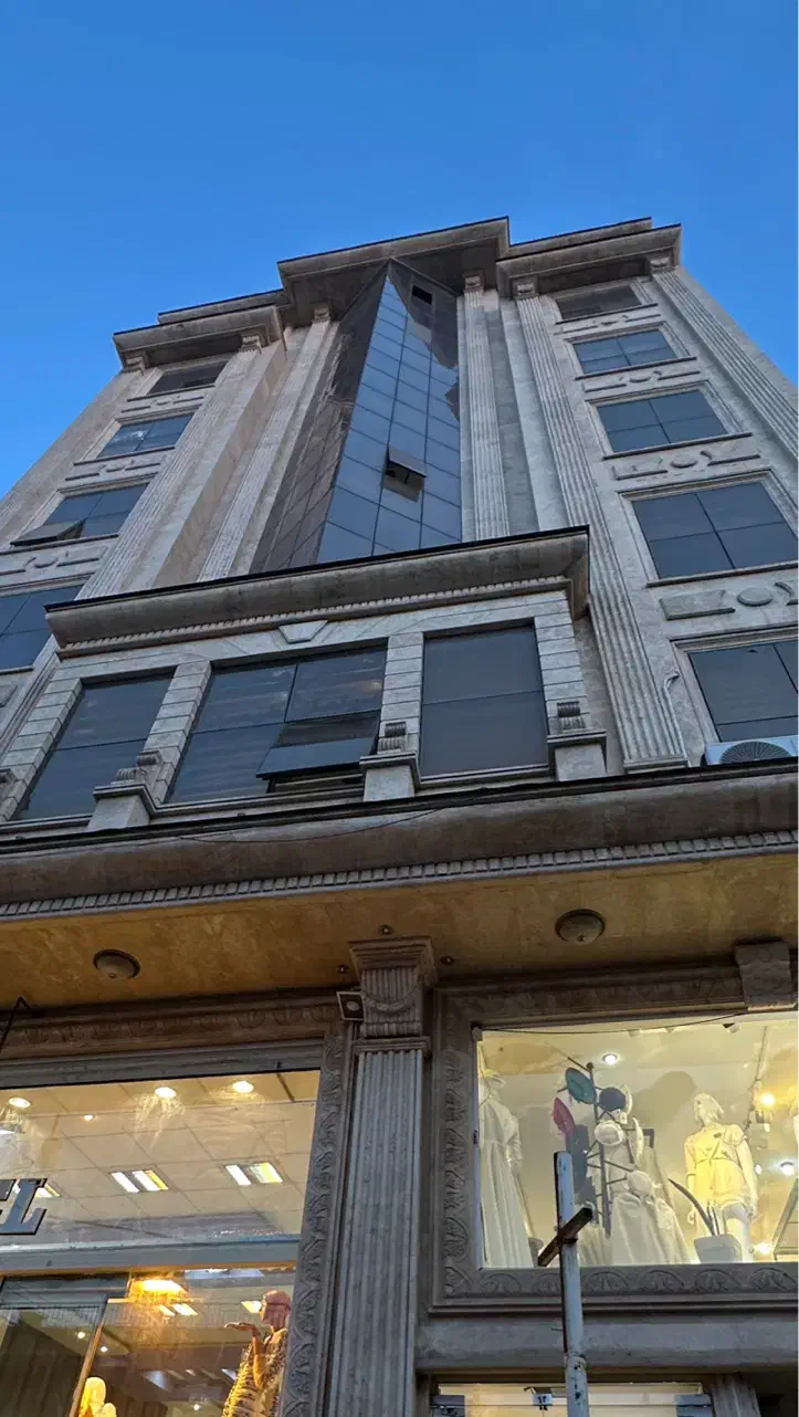 فروش واحد خدماتی ۷۰ متری شریعتی|فروش دفتر کار، اتاق اداری، مطب|اردبیل, |دیوار