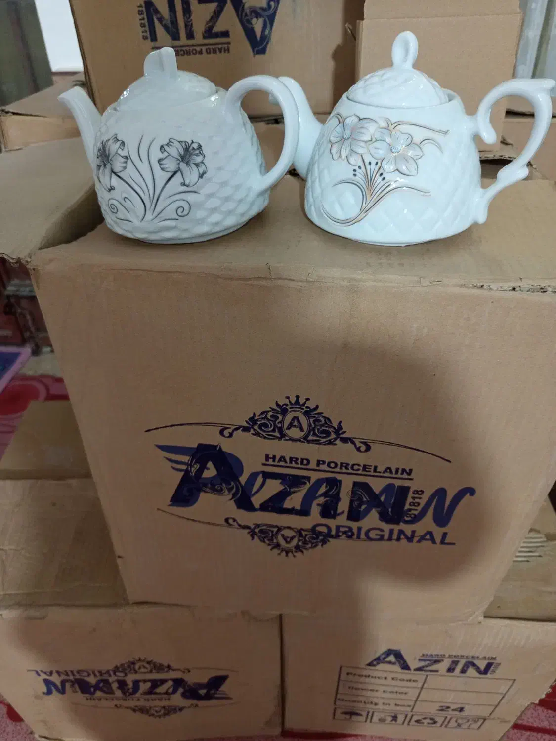 قوری چینی دانه ای100000|قوری، کتری، قهوه‌ساز دستی|گلبهار, نوبهار|دیوار