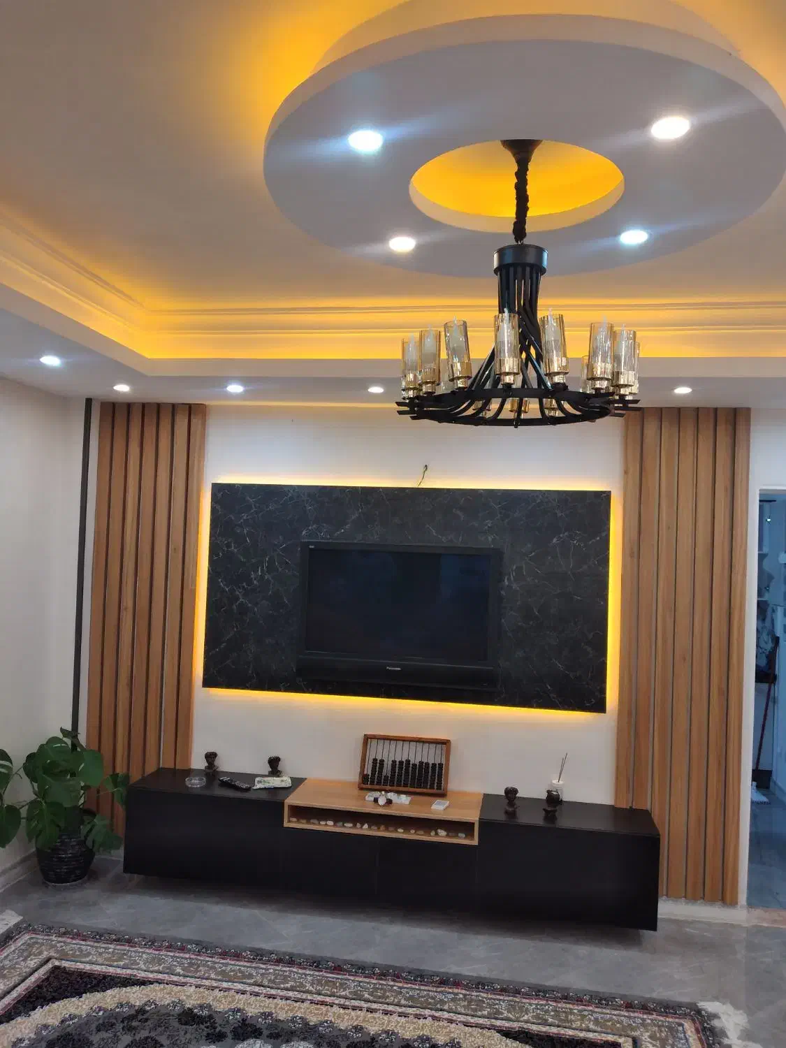 برقکاری شبانه روزی رفع اتصالی نصب وتعمیر ایفون|خدمات پیشه و مهارت|رشت, سعدی (تختی)|دیوار