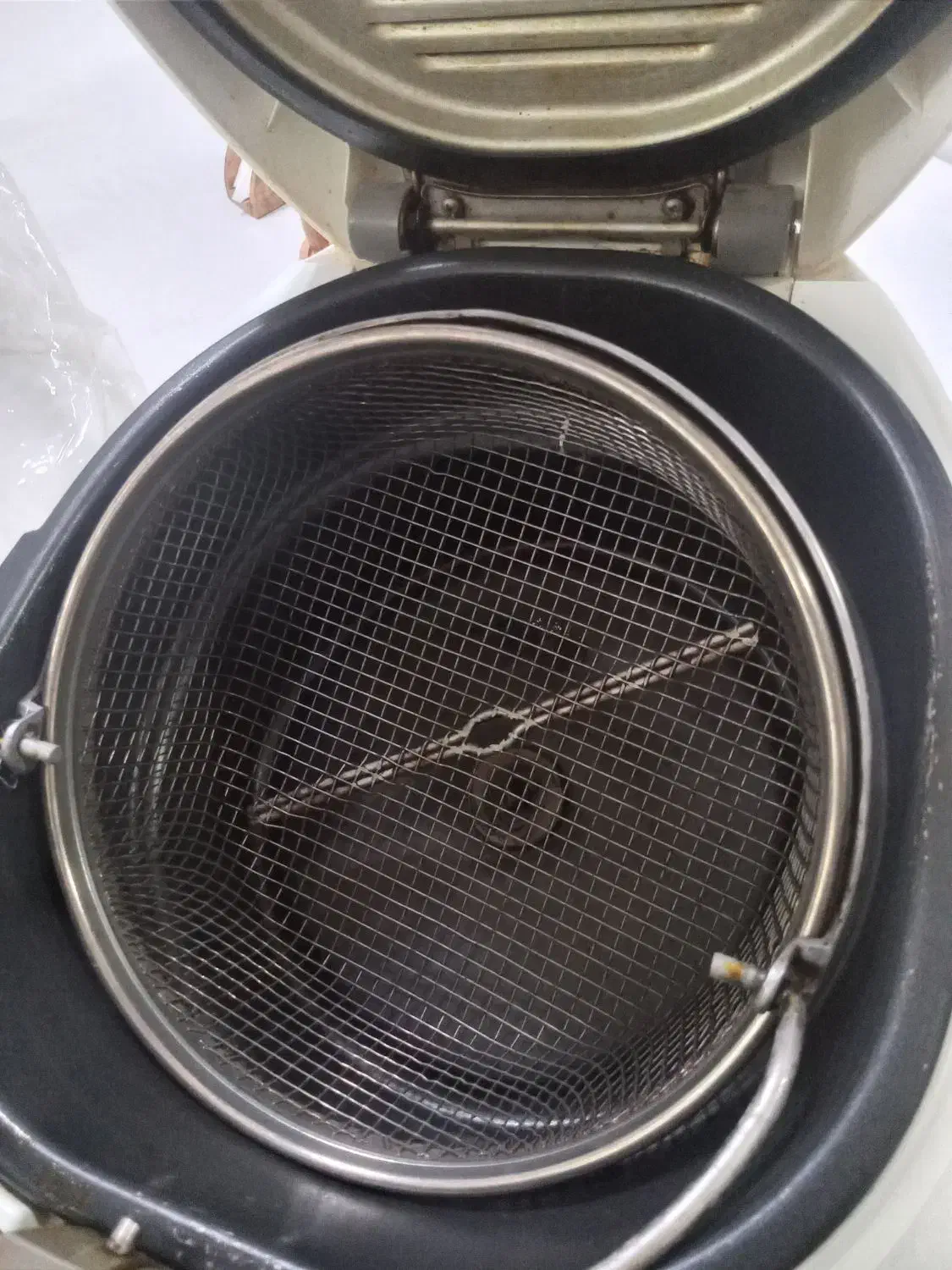 سرخ کن دلونگی کاملا سالم و آب میوه گیری پارس خزر|سایر لوازم برقی|بندر انزلی, گلسرخ|دیوار