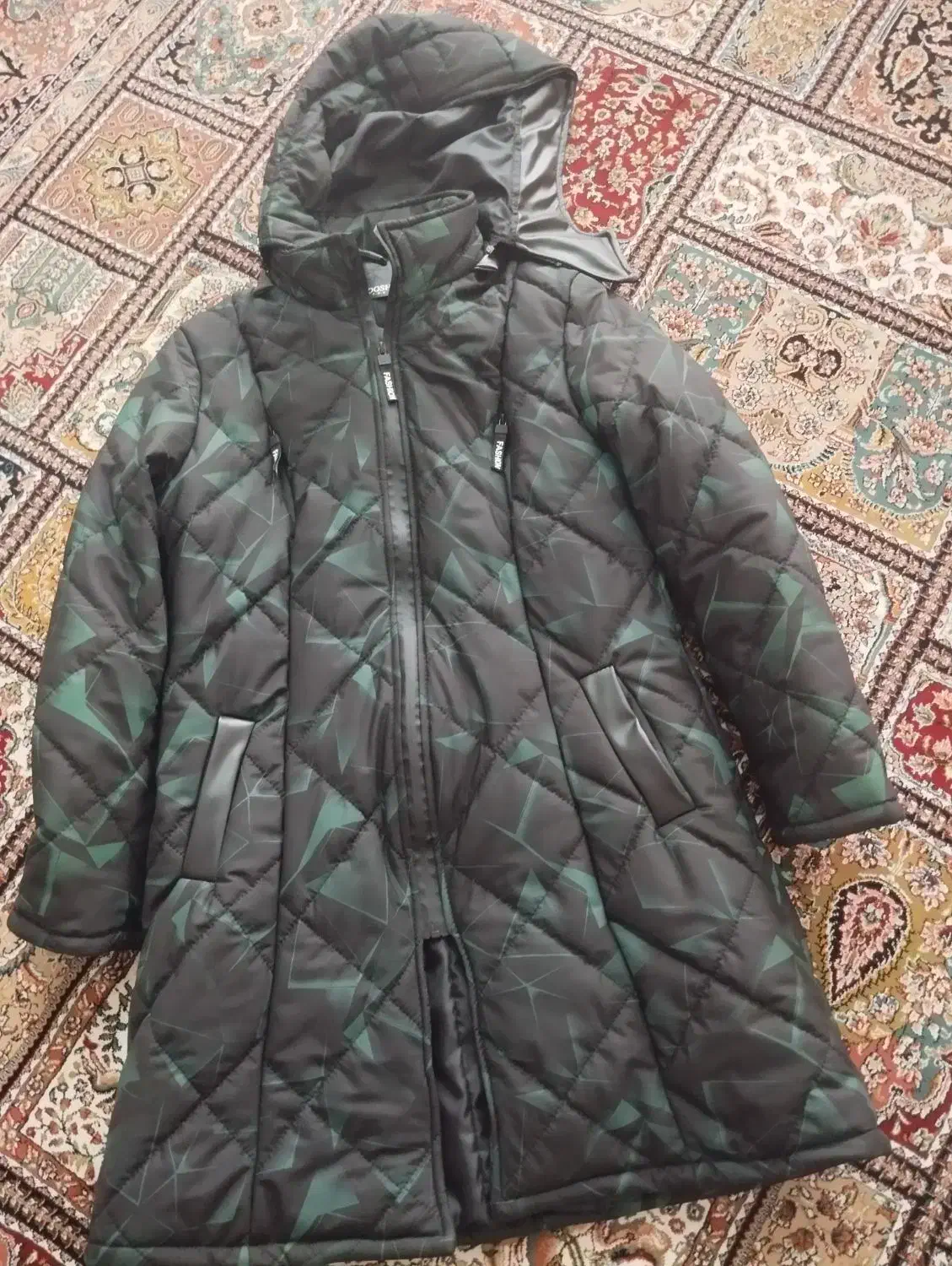 کاپشن پالتویی نونو مناسب تا سایز ۴۴|لباس|کرج, مصباح|دیوار