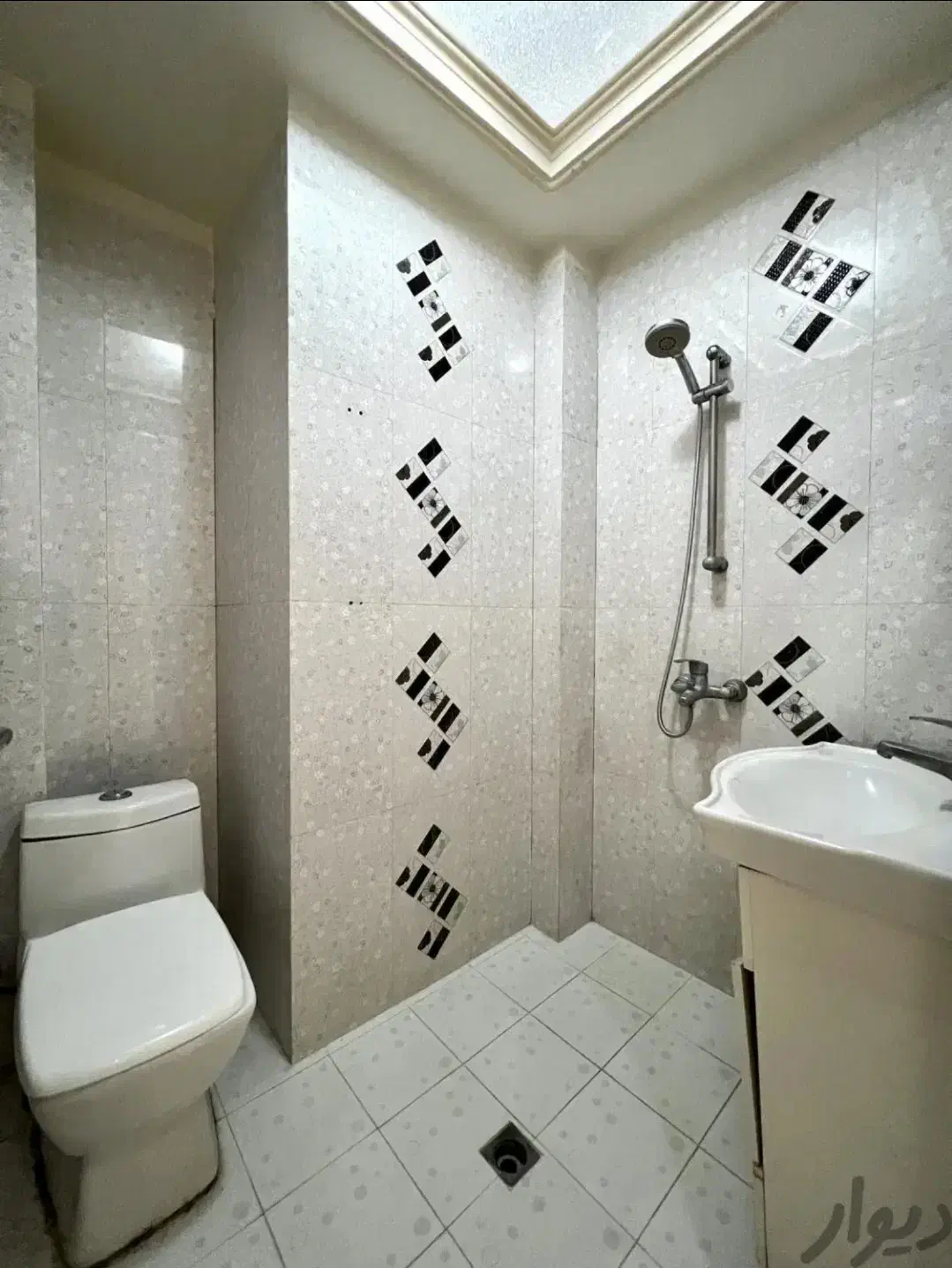 اجاره آپارتمان 90 متری/ فول امکانات/ خوش نقشه