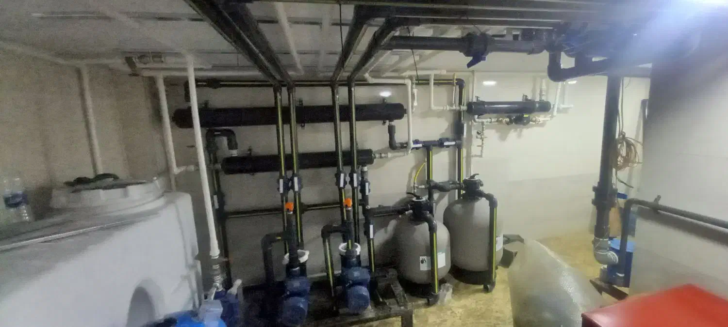 تاسیسات|خدمات پیشه و مهارت|رویان, |دیوار