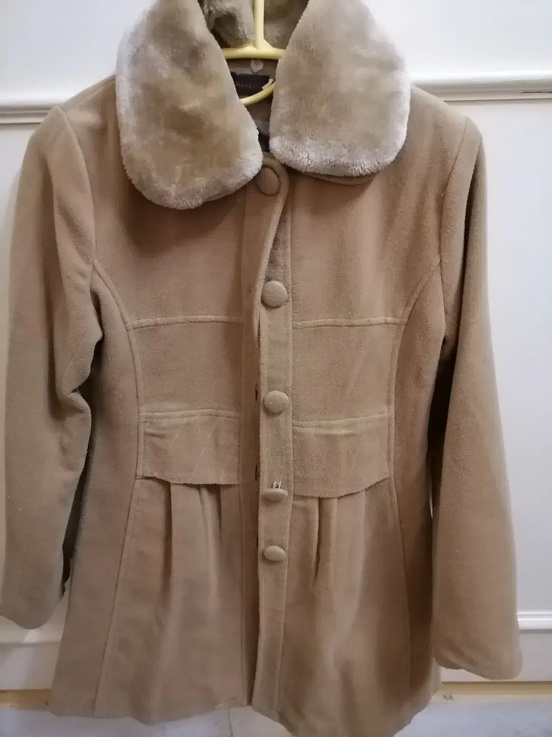 کاپشن و پالتو ی وکفش دخترانه|کفش و لباس بچه|قم, نیروگاه|دیوار