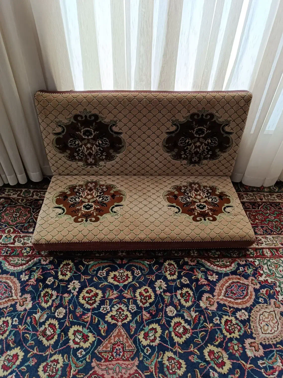 شش عدد پشتی فرشی بزرگ نو|پشتی|سهند, |دیوار