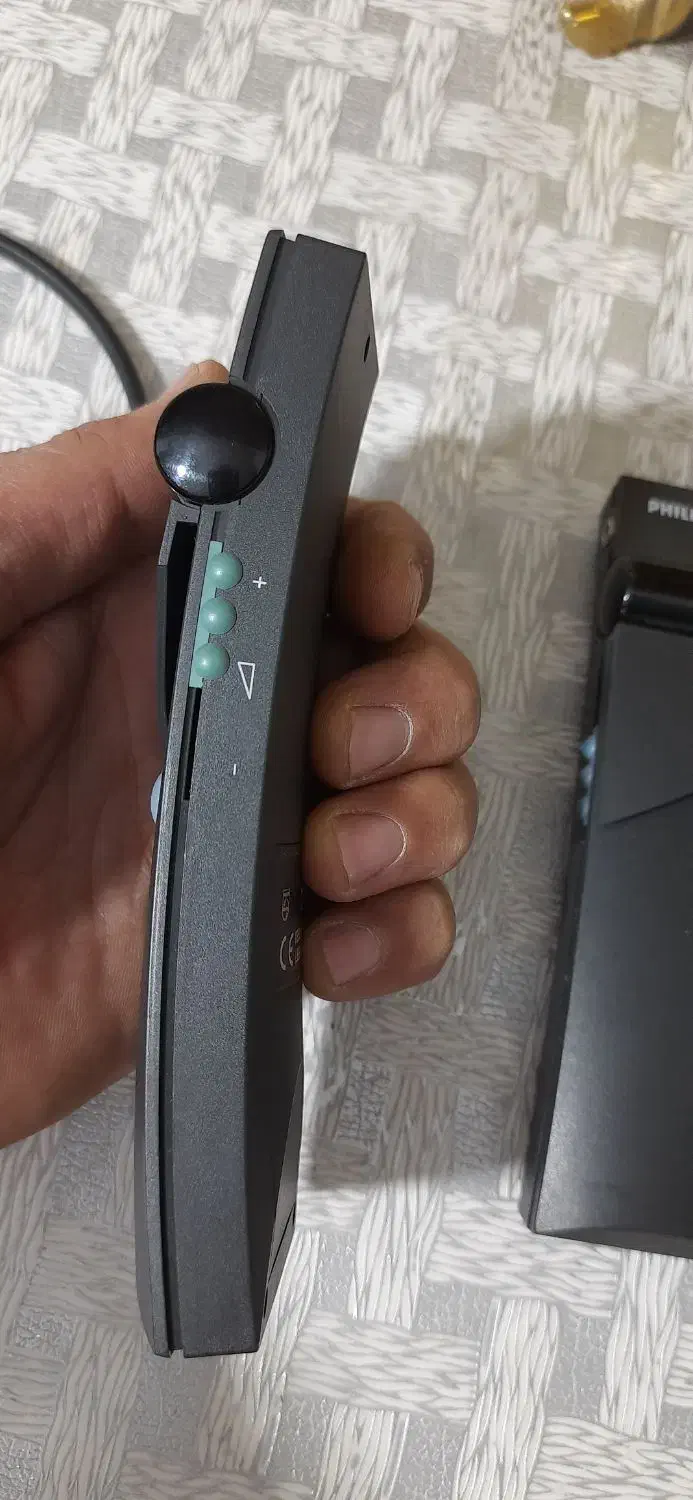 گیرنده جیبی فیلیپس ساخت هلند|سیستم صوتی خانگی|مشکین‌دشت, |دیوار