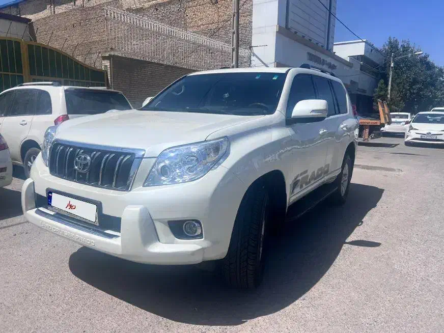 پرادو۲۰۱۲ افرود ۶ سیلندر|خودرو سواری و وانت|مشهد, راهنمایی|دیوار