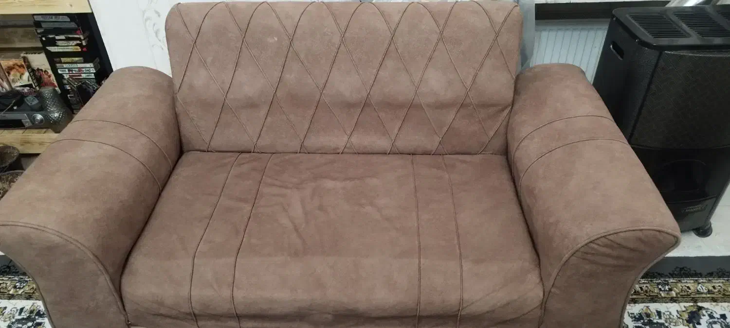 مبل راحتی|مبلمان خانگی و میز عسلی|گلبهار, شهر جدید گلبهار|دیوار