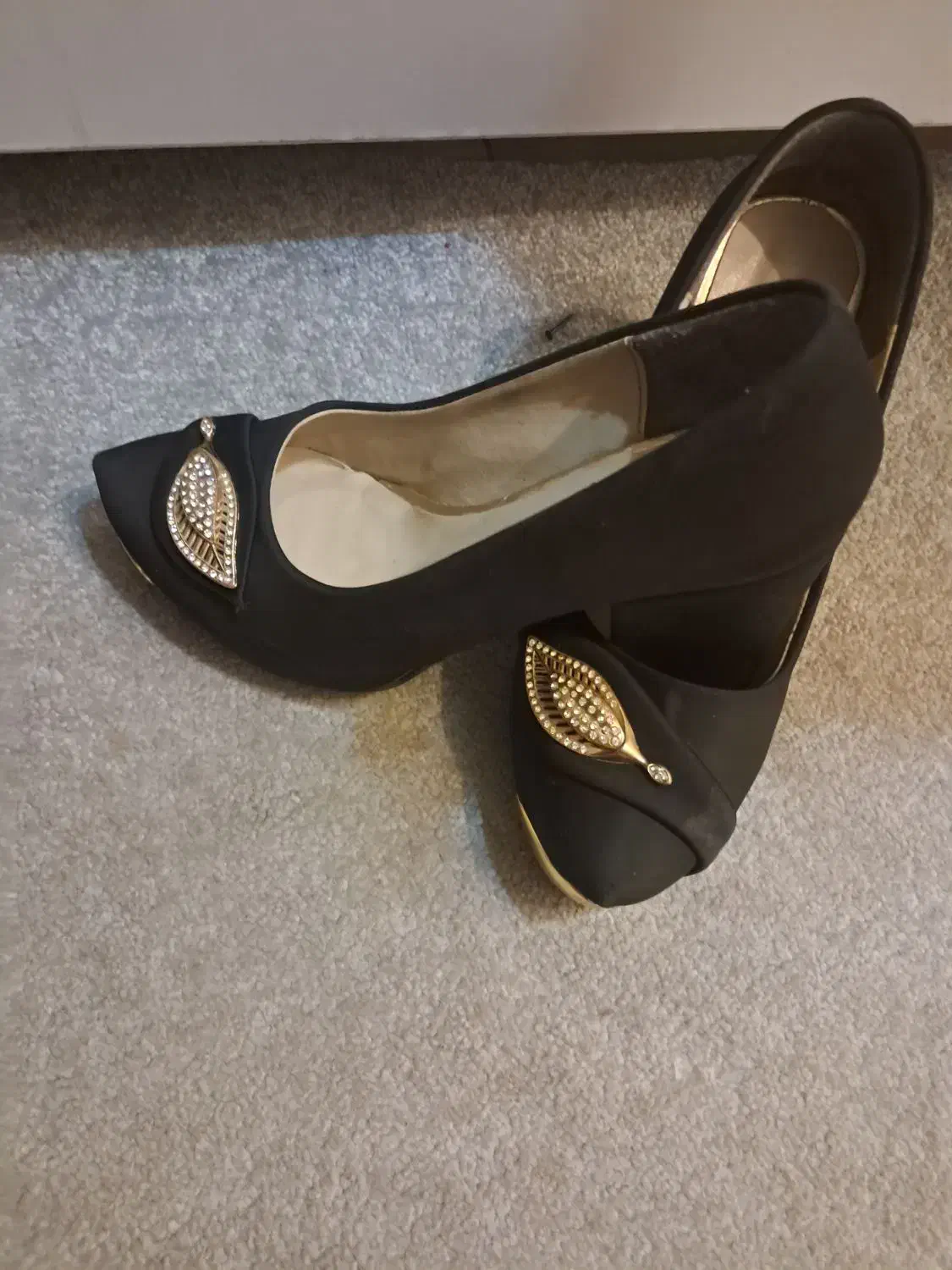 کت وشلوارویک جفت کفش|لباس|شیراز, احمدآباد|دیوار