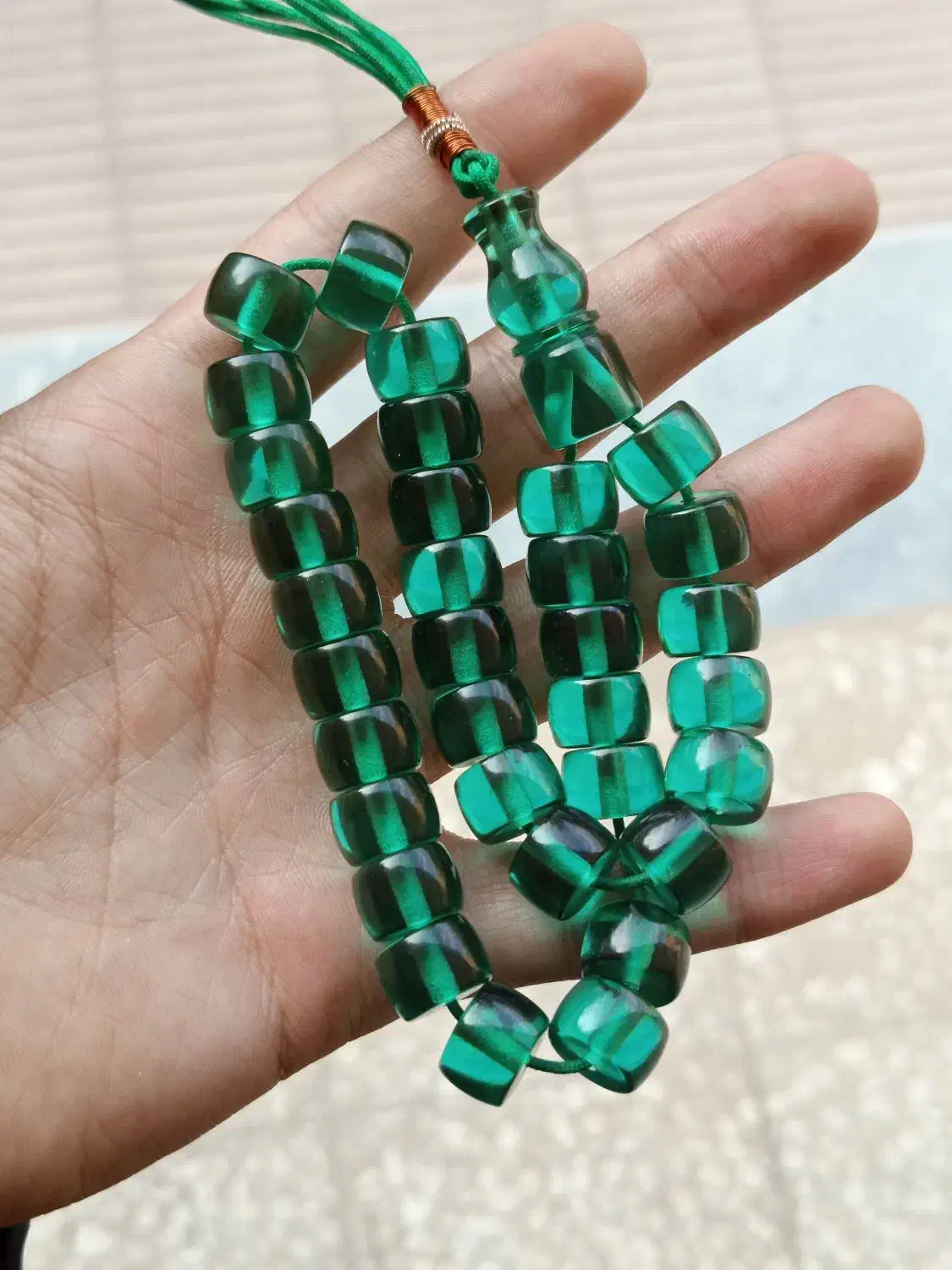 تسبیح سندلوس|جواهرات|قم, شاه احمد قاسم|دیوار