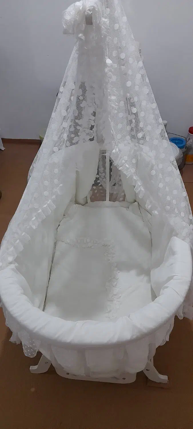 گهواره|تخت و صندلی بچه|سنندج, |دیوار