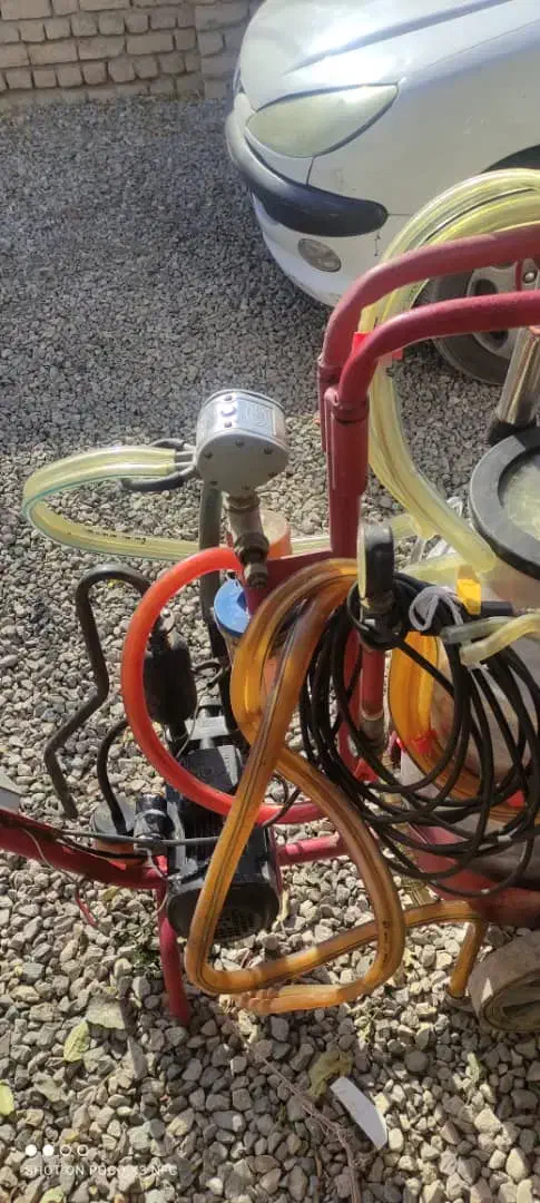 شیردوش دوواحده|ماشین‌آلات صنعتی|بشاریات, |دیوار