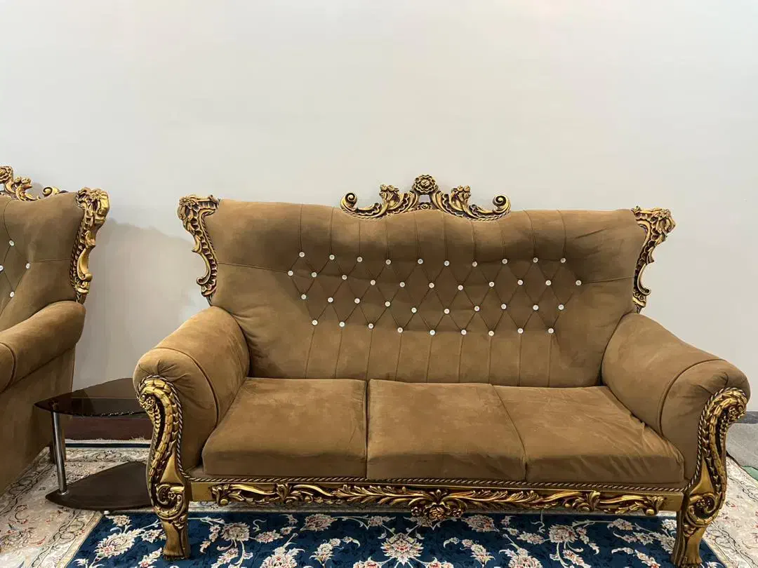 مبل ۷ نفره محکم|مبلمان خانگی و میز عسلی|شیراز, احمدی جنوبی|دیوار