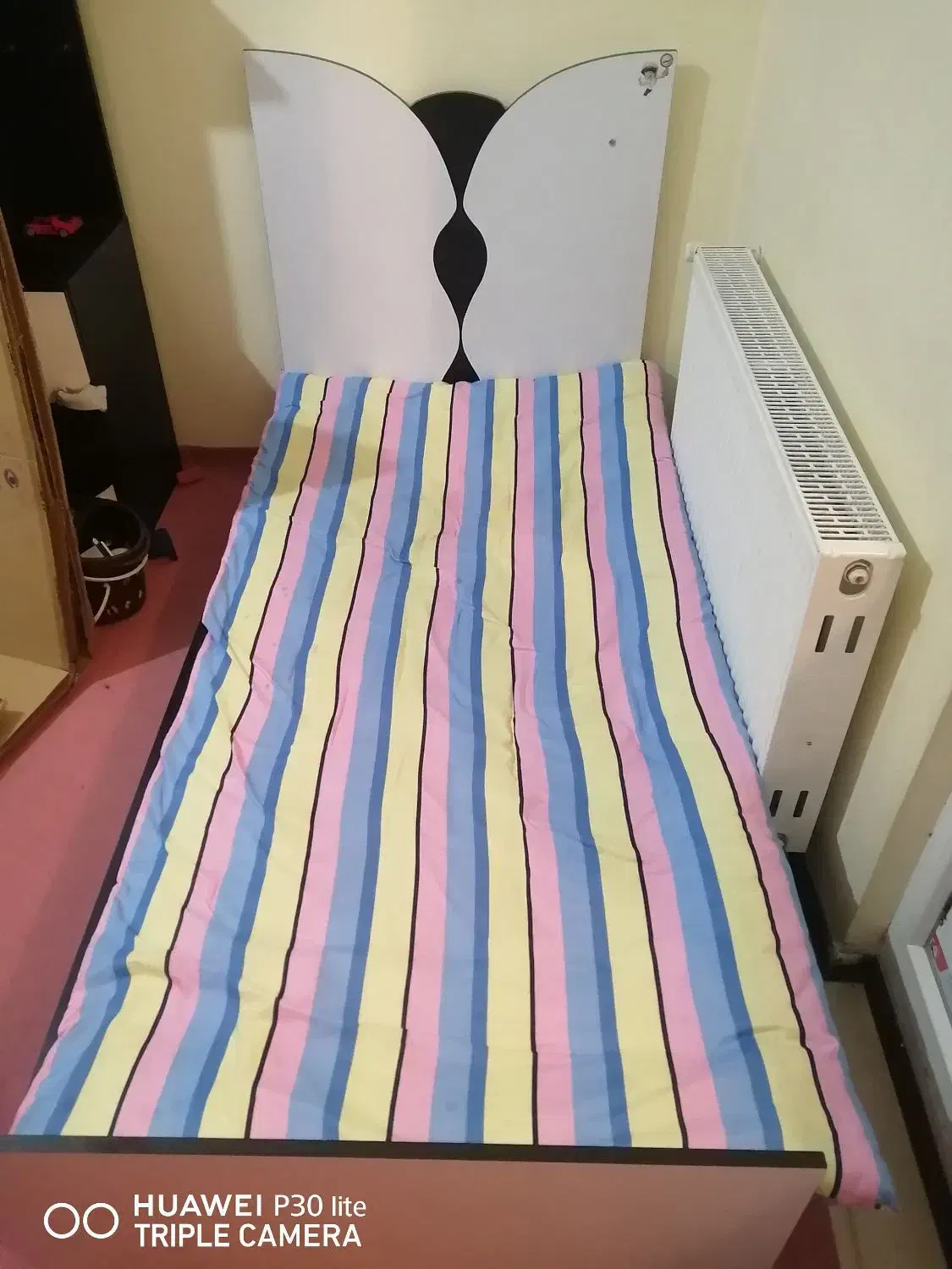 تخت خواب یک نفره نوجوان|تخت و سرویس خواب|سمنان, |دیوار