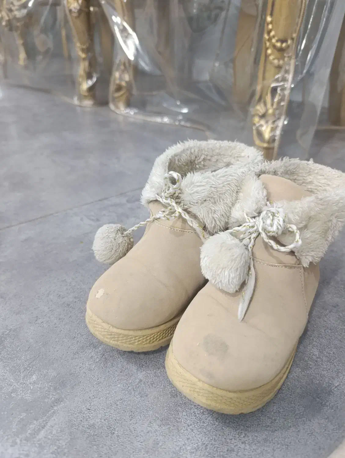 بوت دخترانه سایز 28|کفش و لباس بچه|شاهین‌شهر, شهرک گلدیس|دیوار