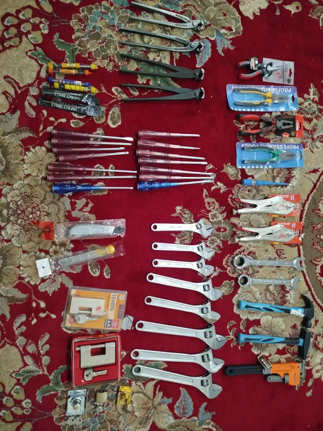 اچار ابزار وشیر حمام|ابزارآلات|قزوین, |دیوار