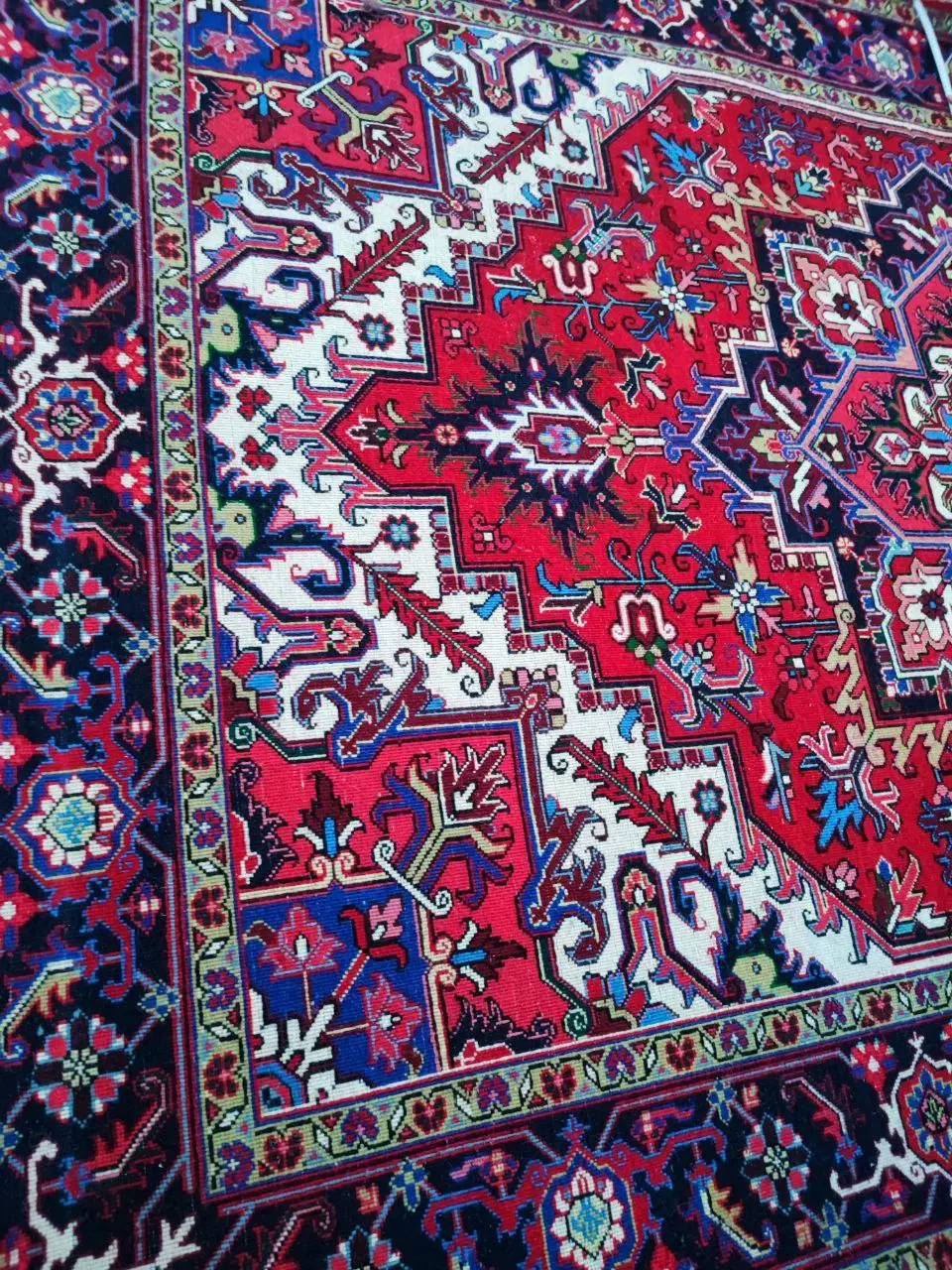 فرش هریس|فرش|آذرشهر, |دیوار