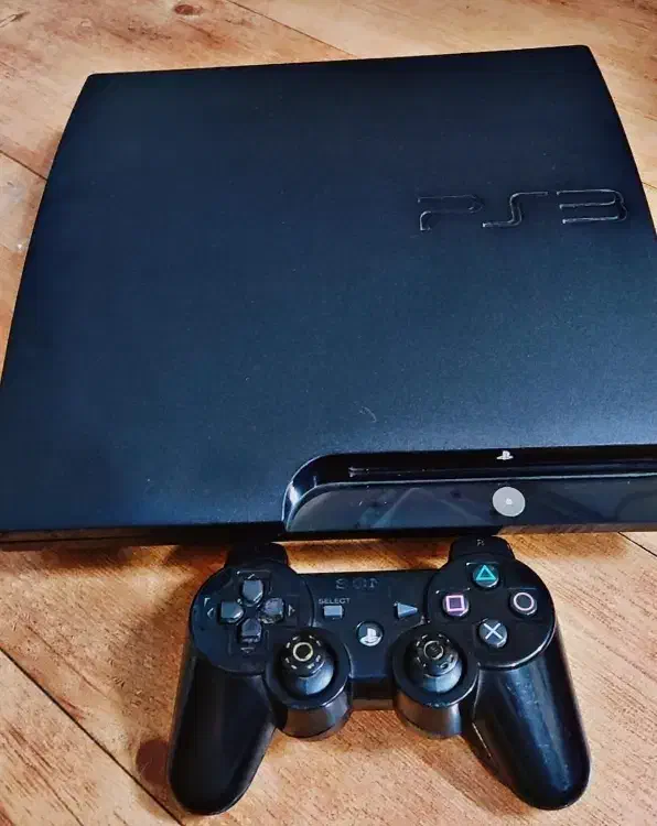 ps3 slim  درحد نو همراه دسته و بازی|کنسول، بازی ویدئویی و آنلاین|کرج, شاهین‌ویلا|دیوار