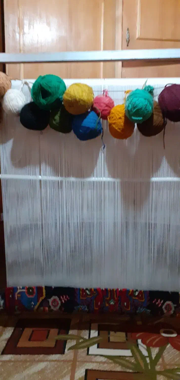 فرش محلی یک ذرو نیم|فرش|نهاوند, |دیوار