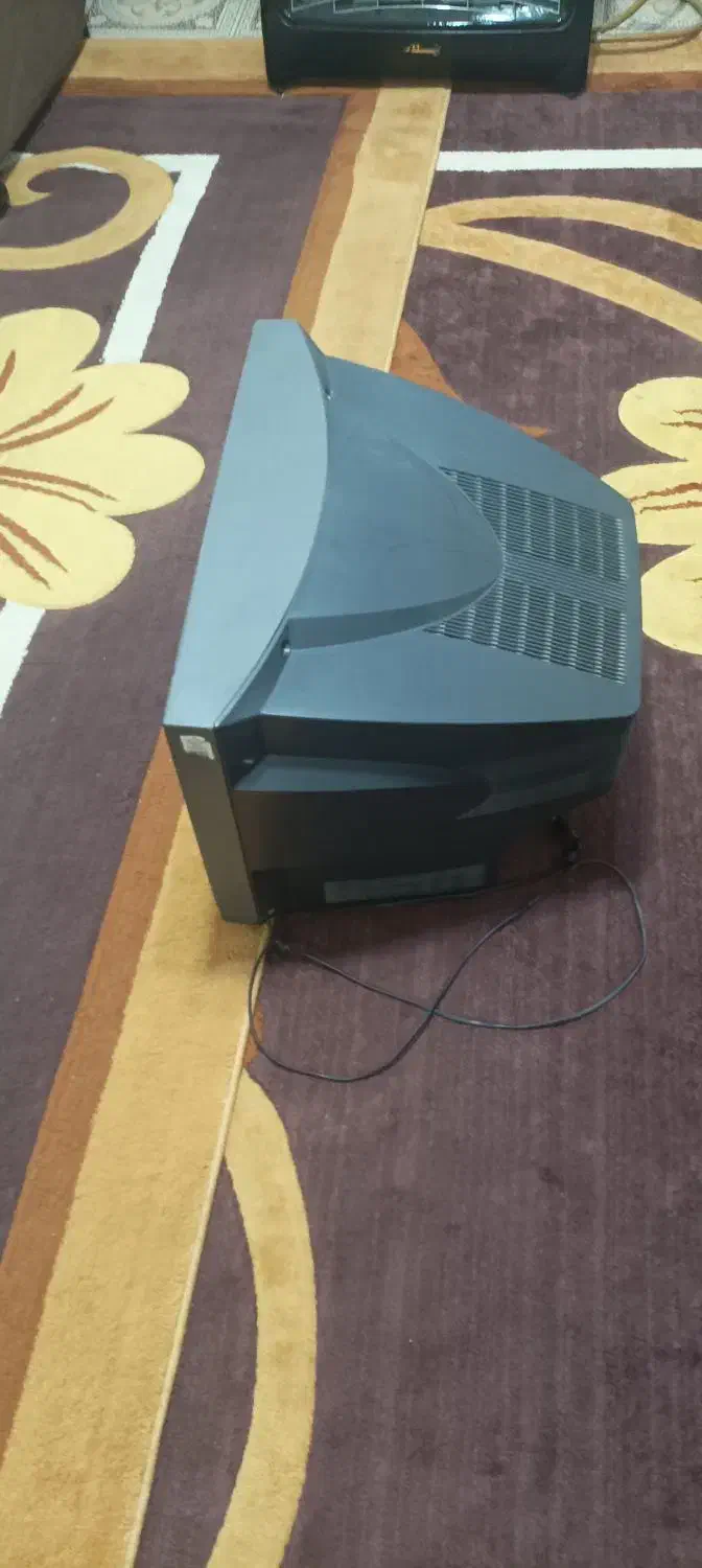 تلویزیون 21 اینچ پانوراما و اسپیکر|تلویزیون و پروژکتور|اندیمشک, |دیوار