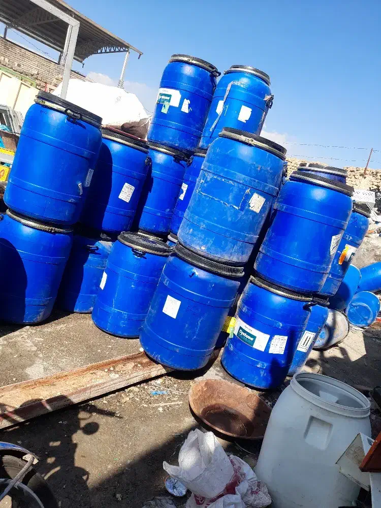 دبه|ظروف نگهدارنده، پلاستیکی، یک‌بارمصرف|لنجان, |دیوار