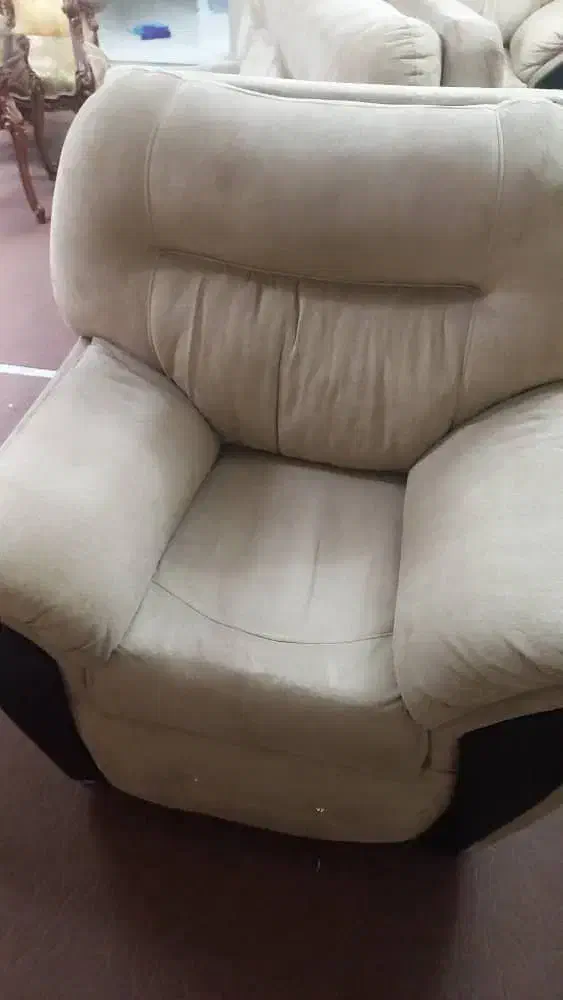 مبلمان راحتی ۷ نفره کارکرده|مبلمان خانگی و میز عسلی|اشتهارد, |دیوار