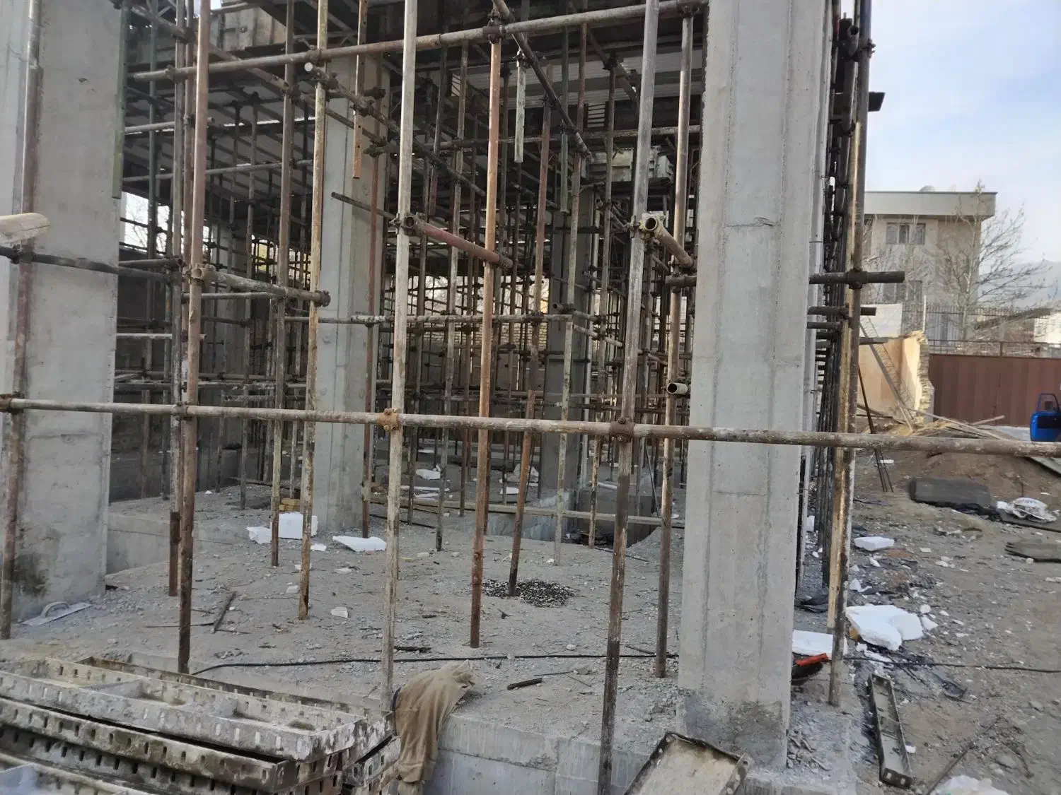 داربست فلزی محمدی|خدمات پیشه و مهارت|سنندج, |دیوار